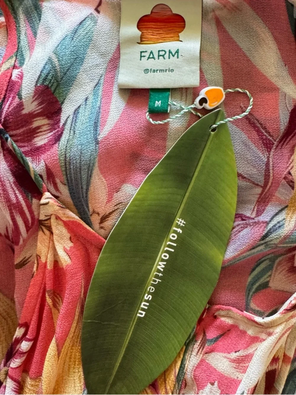 Farm Rio Lotus Floral Halter Maxi Dress NWT Size M Flowy Resort Vacay Tropical - Picture 7 of 15